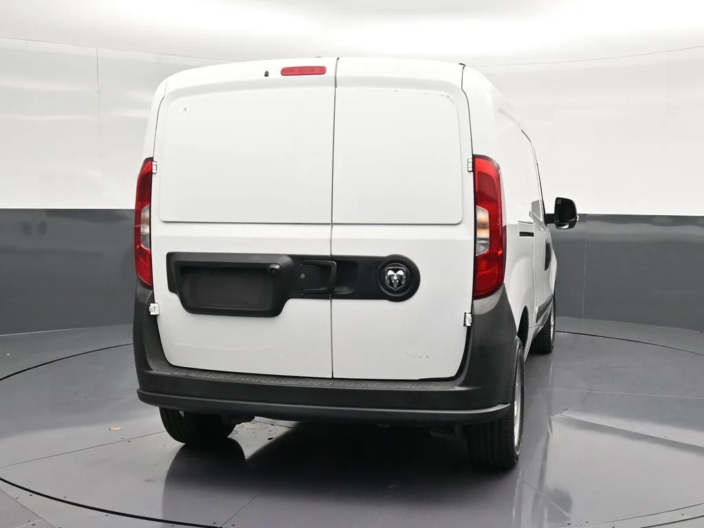2020 RAM ProMaster City Tradesman photo 2