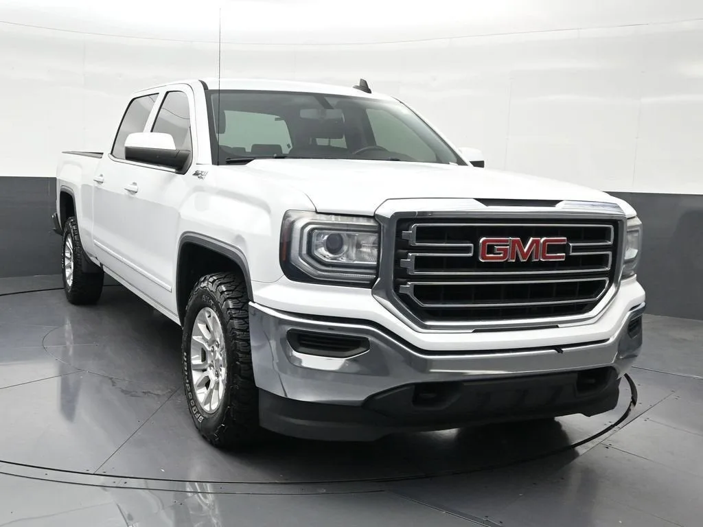 2018 GMC Sierra 1500 SLE photo 8