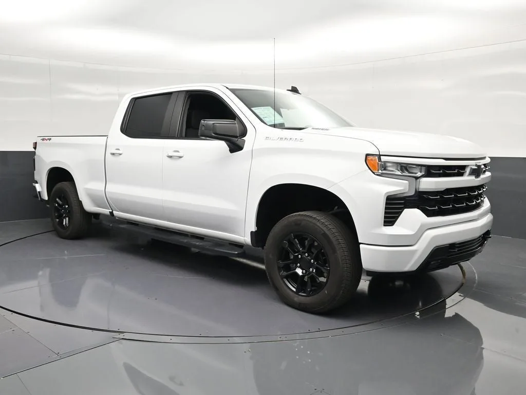 2023 Chevrolet Silverado 1500 RST photo 5
