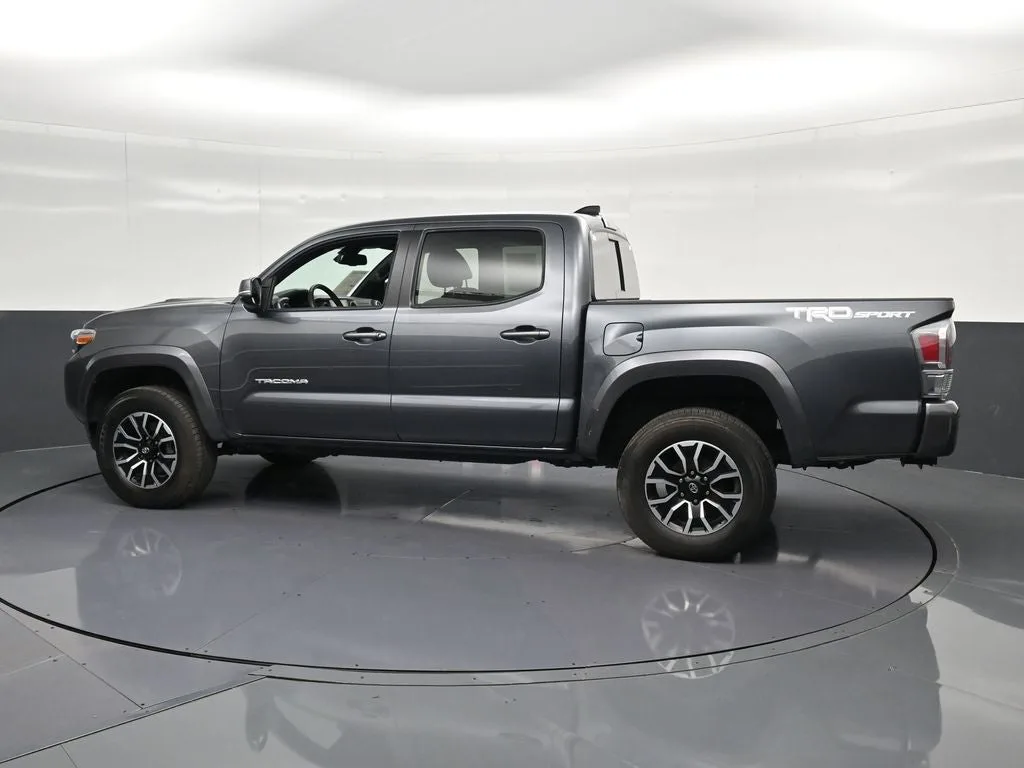 2022 Toyota Tacoma TRD Sport V6 photo 8