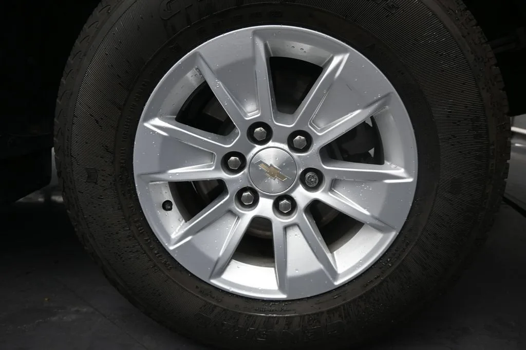 2021 Chevrolet Silverado 1500 LT photo 10