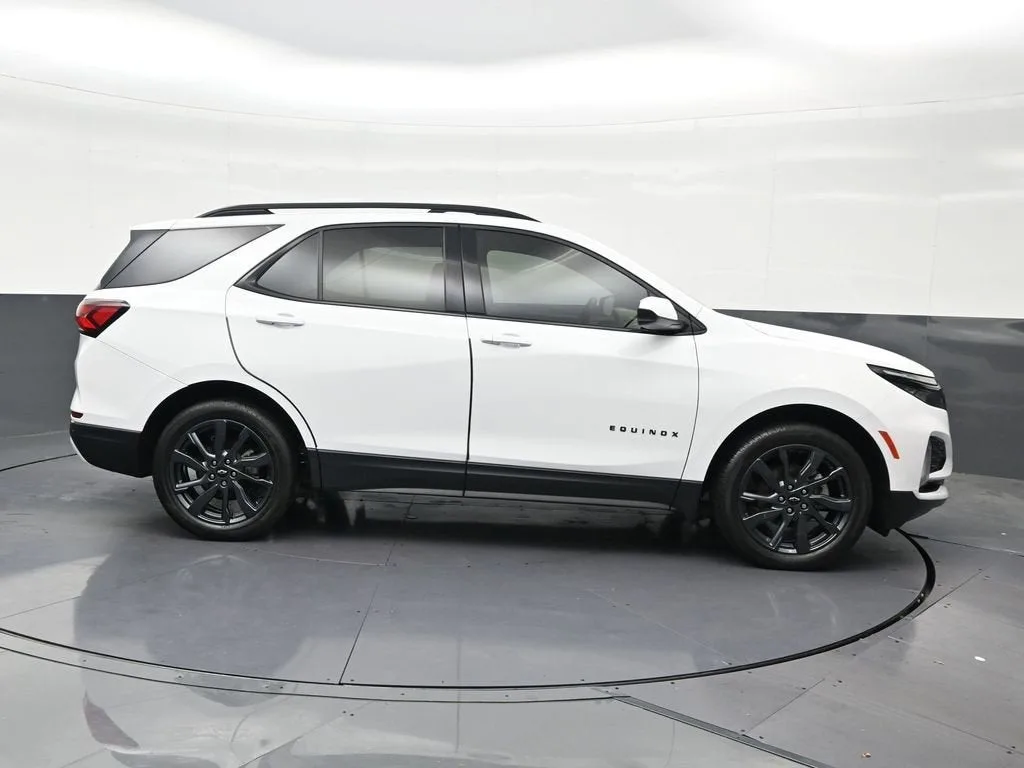 2024 Chevrolet Equinox RS photo 7
