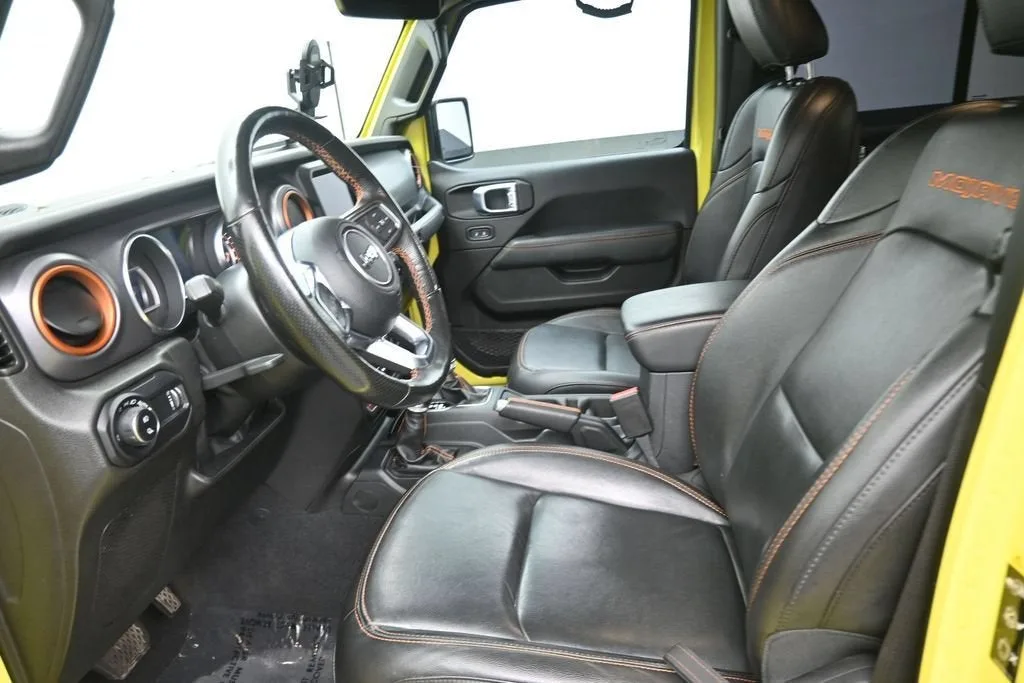 2023 Jeep Gladiator Mojave 4x4 photo 12