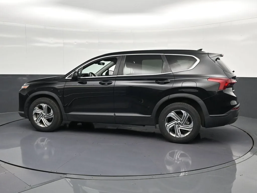 2021 Hyundai Santa Fe SE photo 8