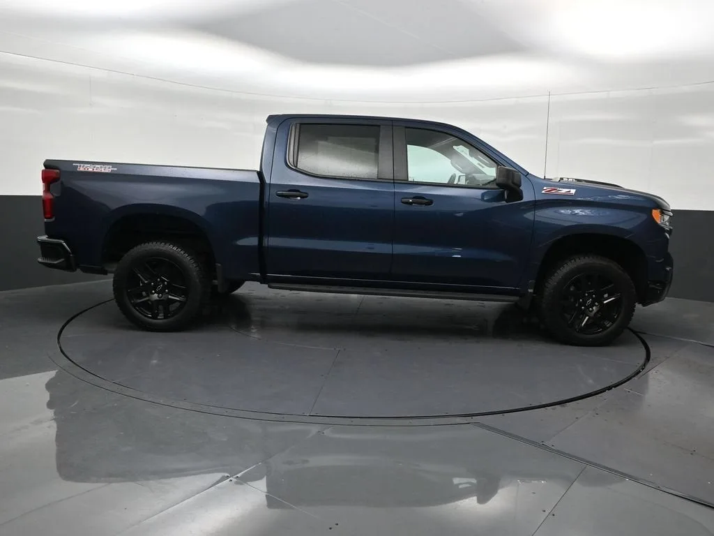 2022 Chevrolet Silverado 1500 LT Trail Boss photo 7