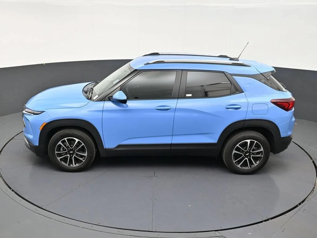 2024 Chevrolet Trailblazer LT photo 12