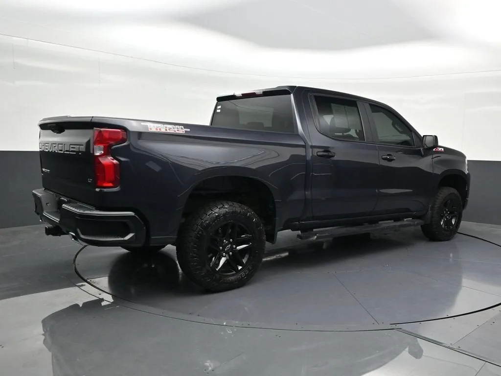 2024 Chevrolet Silverado 1500 LT Trail Boss photo 5