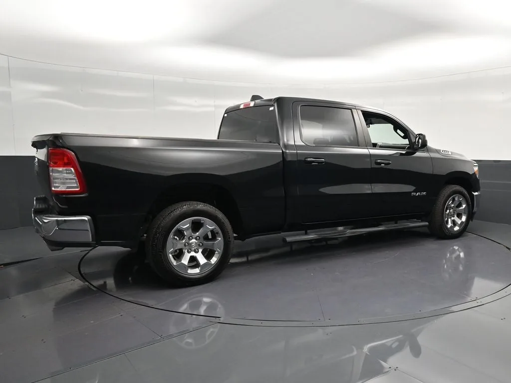 2021 RAM 1500 Big Horn/Lone Star photo 3