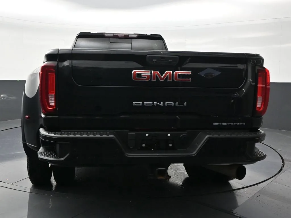 2021 GMC Sierra 3500 HD Denali photo 4