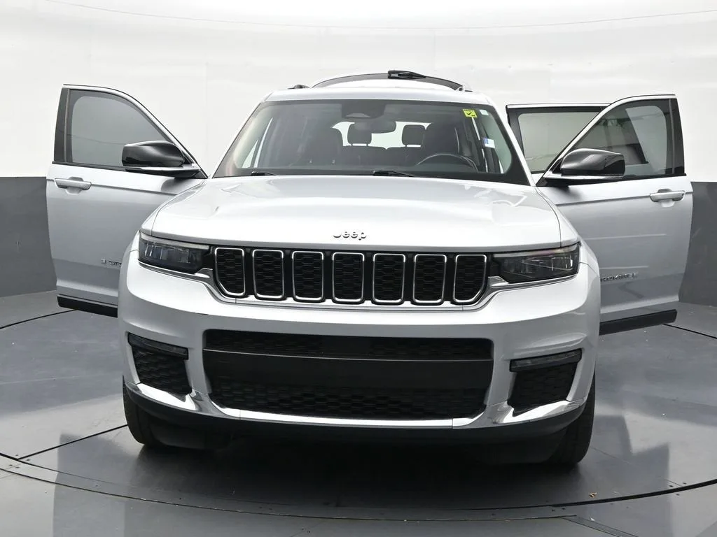 2021 Jeep Grand Cherokee L Limited 4x2 photo 34