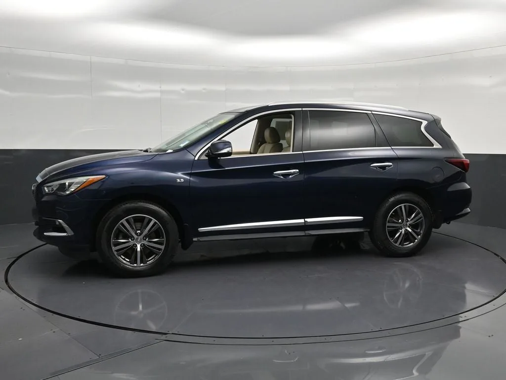 2017 INFINITI QX60 Base photo 7
