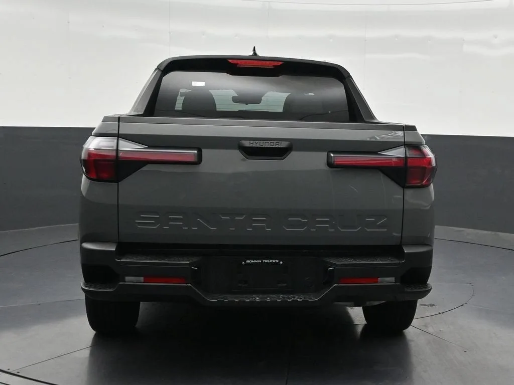 2026 Hyundai Santa Cruz SEL photo 4