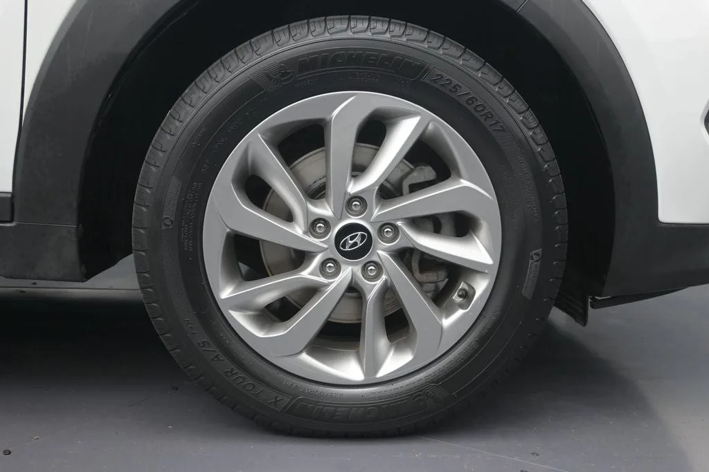 2018 Hyundai Tucson SEL photo 9