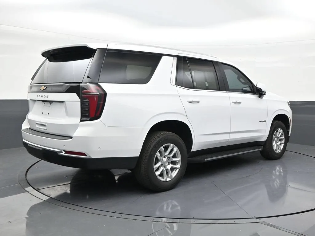 2026 Chevrolet Tahoe LS photo 5