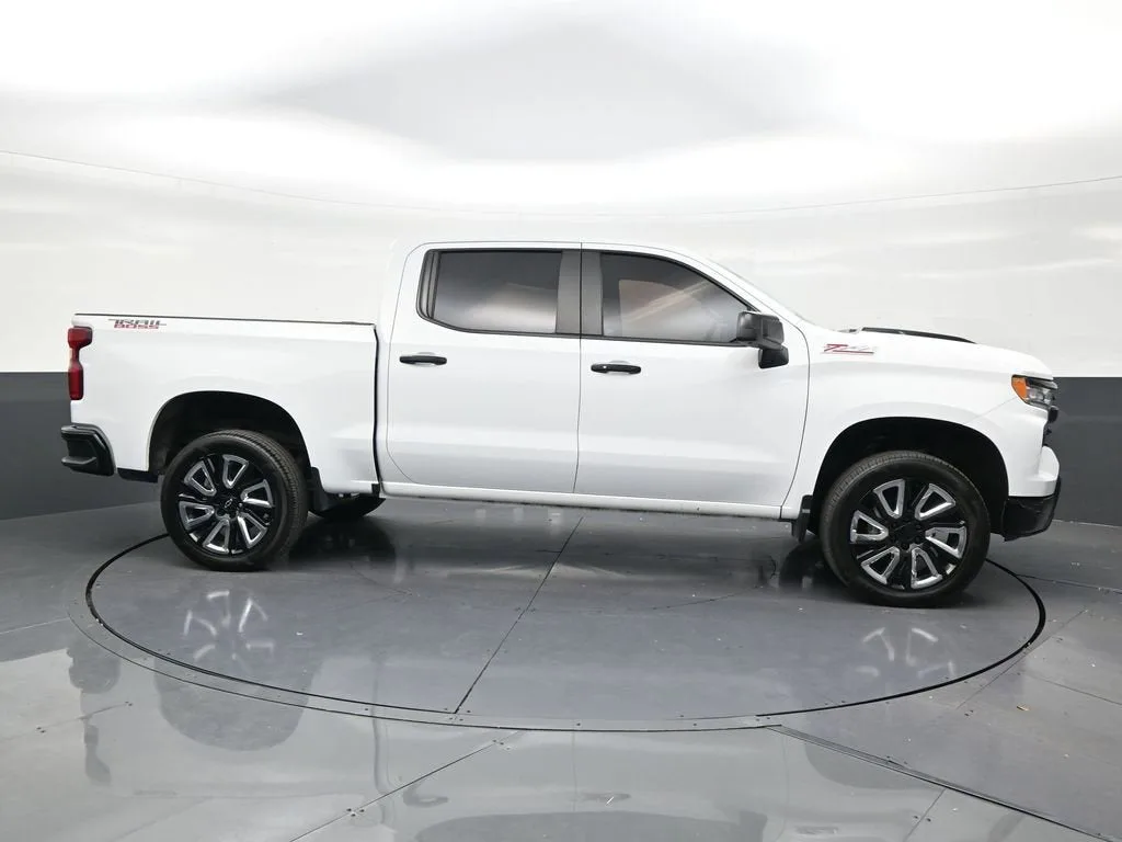 2022 Chevrolet Silverado 1500 LT Trail Boss photo 6