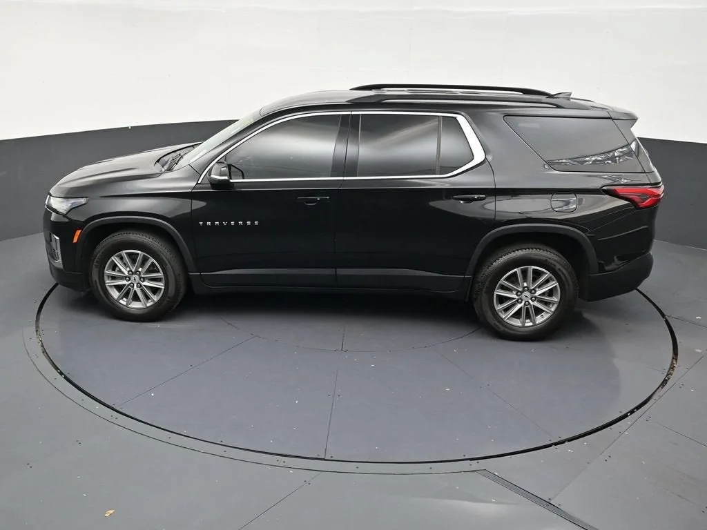 2024 Chevrolet Traverse Limited LT Cloth photo 10
