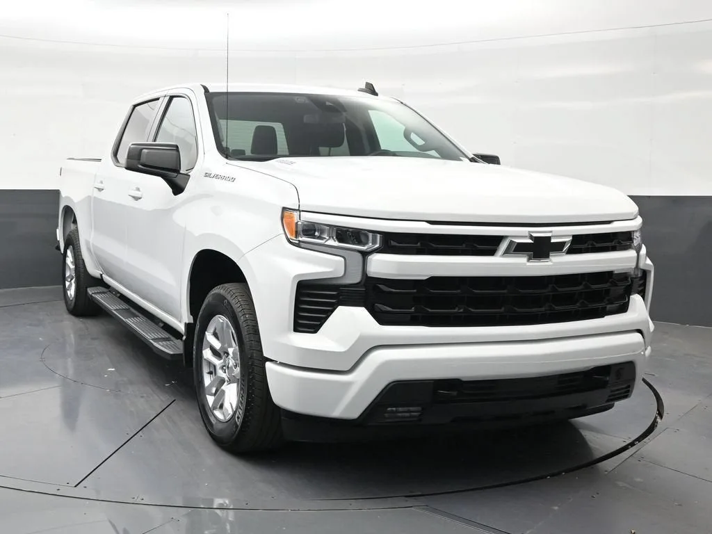 2023 Chevrolet Silverado 1500 RST photo 7
