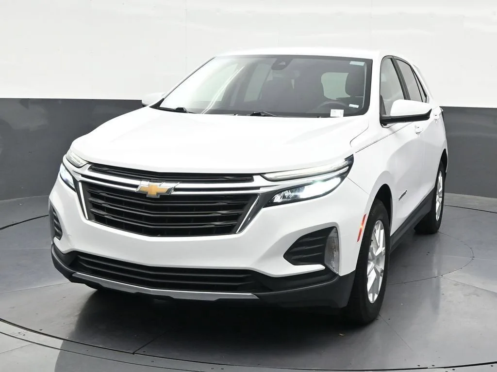 2022 Chevrolet Equinox LT photo 9