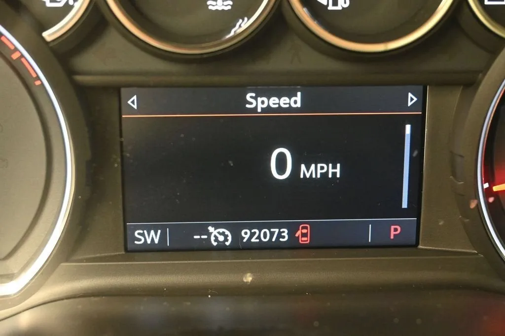 2019 Chevrolet Silverado 1500 LT photo 10