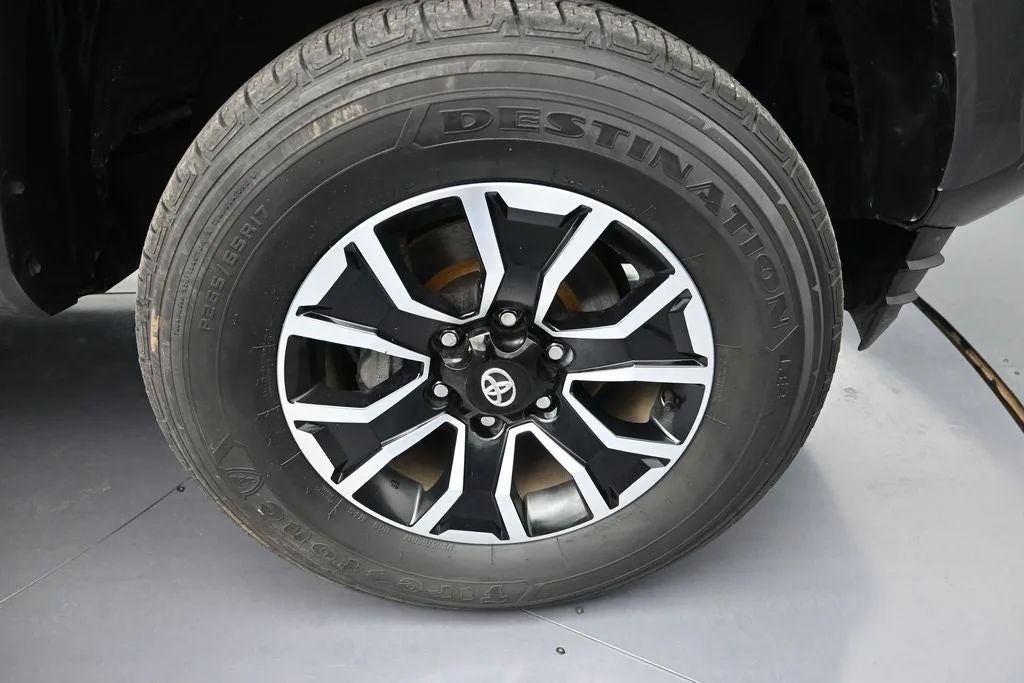 2022 Toyota Tacoma TRD Sport V6 photo 9