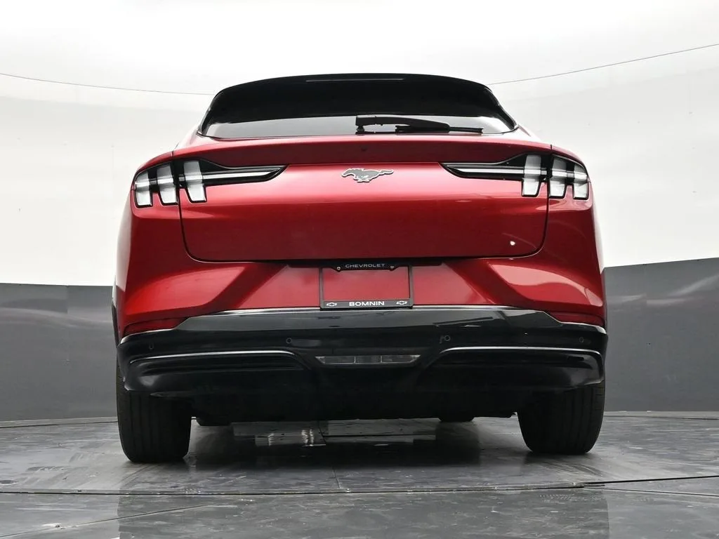 2024 Ford Mustang Mach-E Premium photo 22