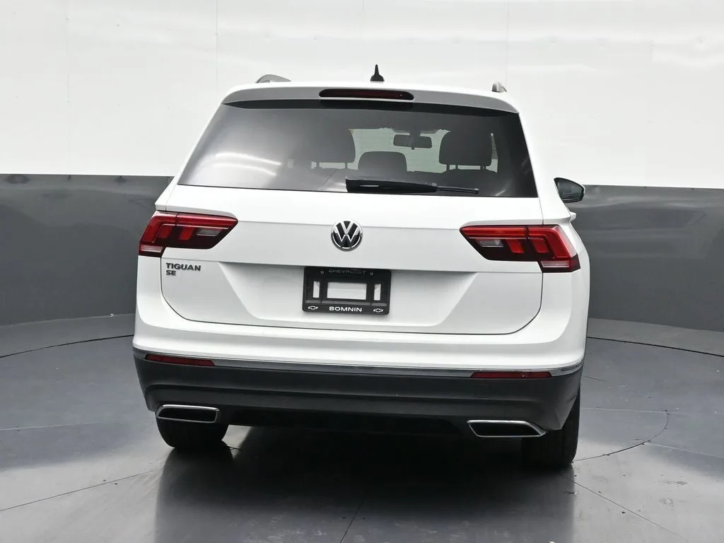 2021 Volkswagen Tiguan 2.0T SE photo 4