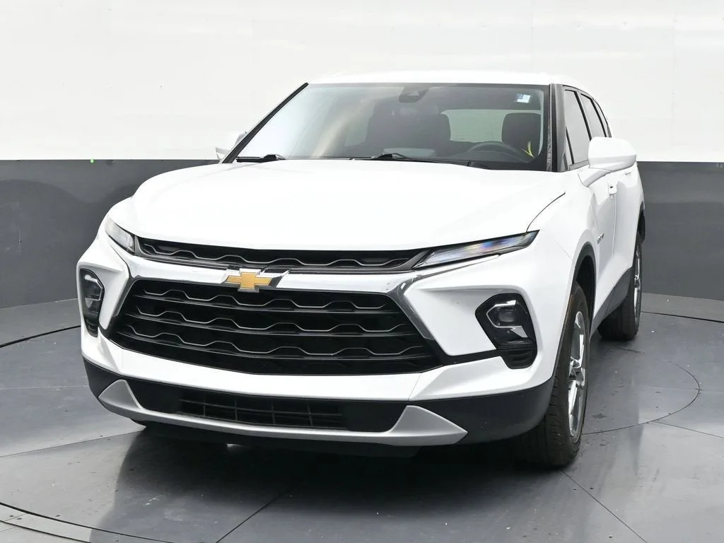2023 Chevrolet Blazer 2LT photo 8