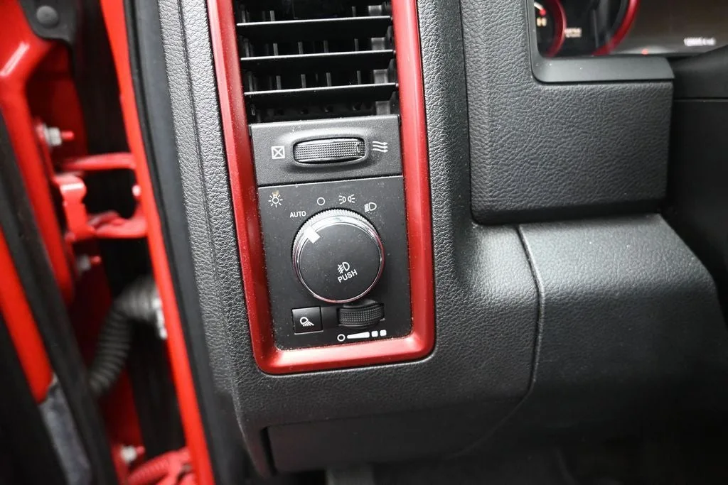 2017 RAM 1500 Rebel photo 12