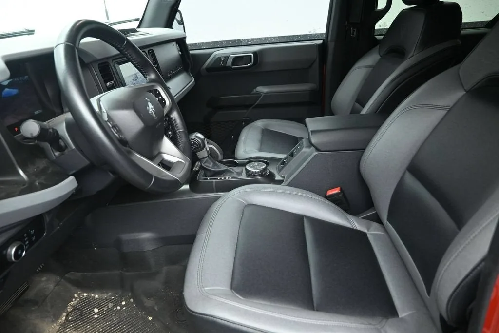 2023 Ford Bronco Big Bend photo 12