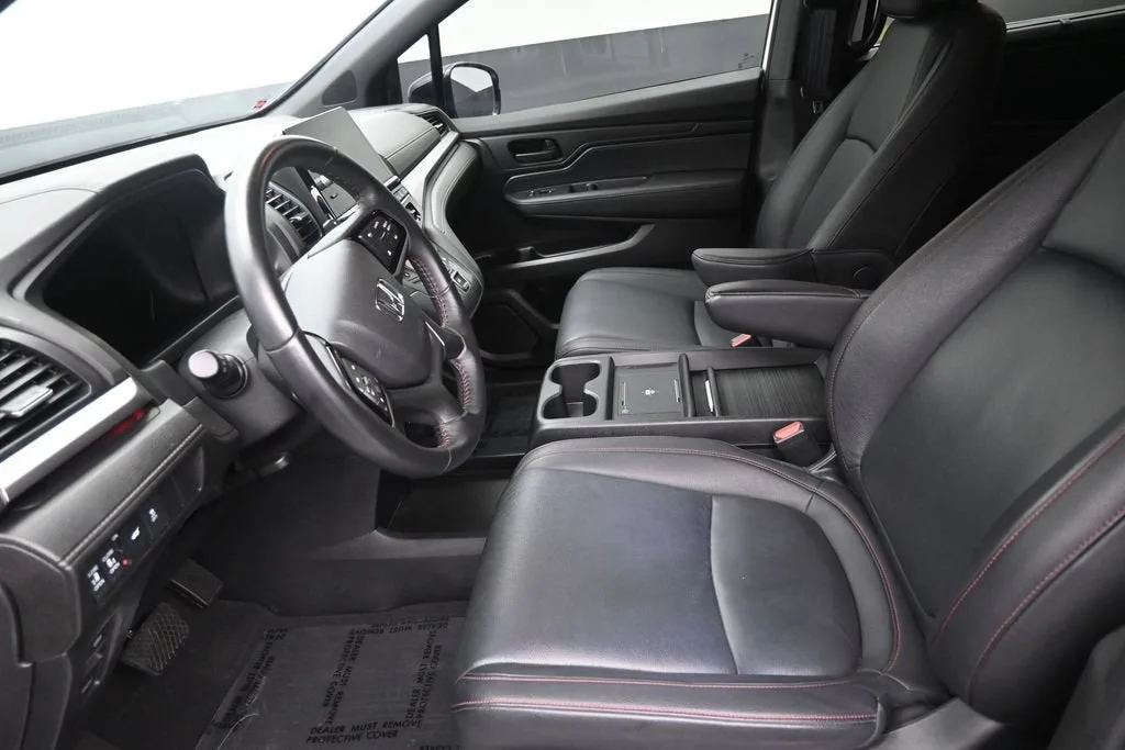 2026 Honda Odyssey Sport-L photo 11