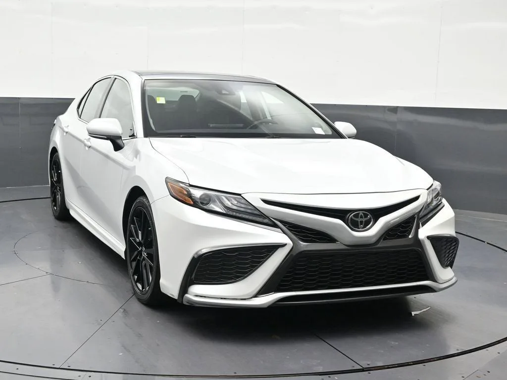 2023 Toyota Camry XSE photo 8