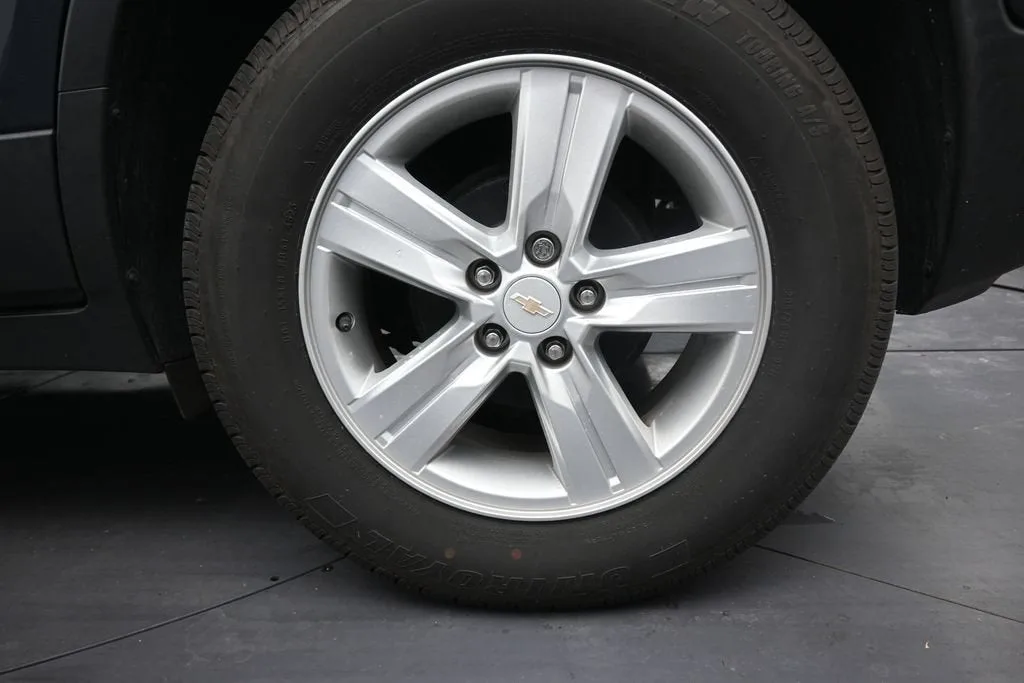 2021 Chevrolet Trax LS photo 10