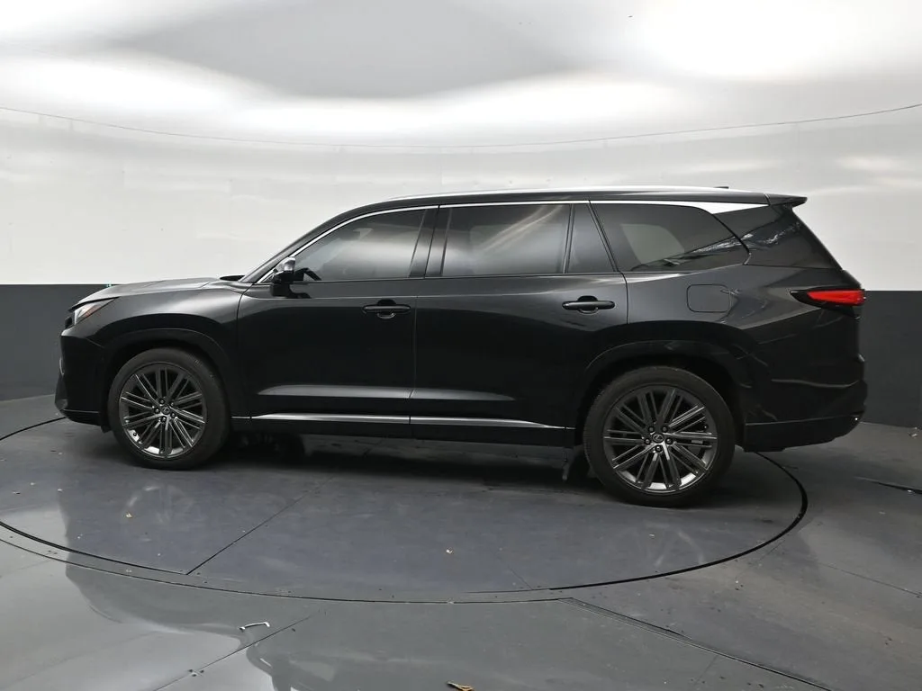 2026 Lexus TX 350 Luxury photo 2