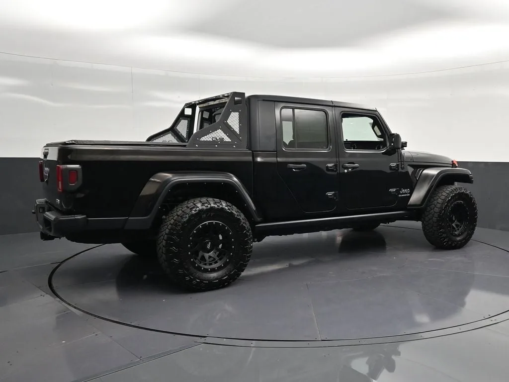 2021 Jeep Gladiator Overland photo 3