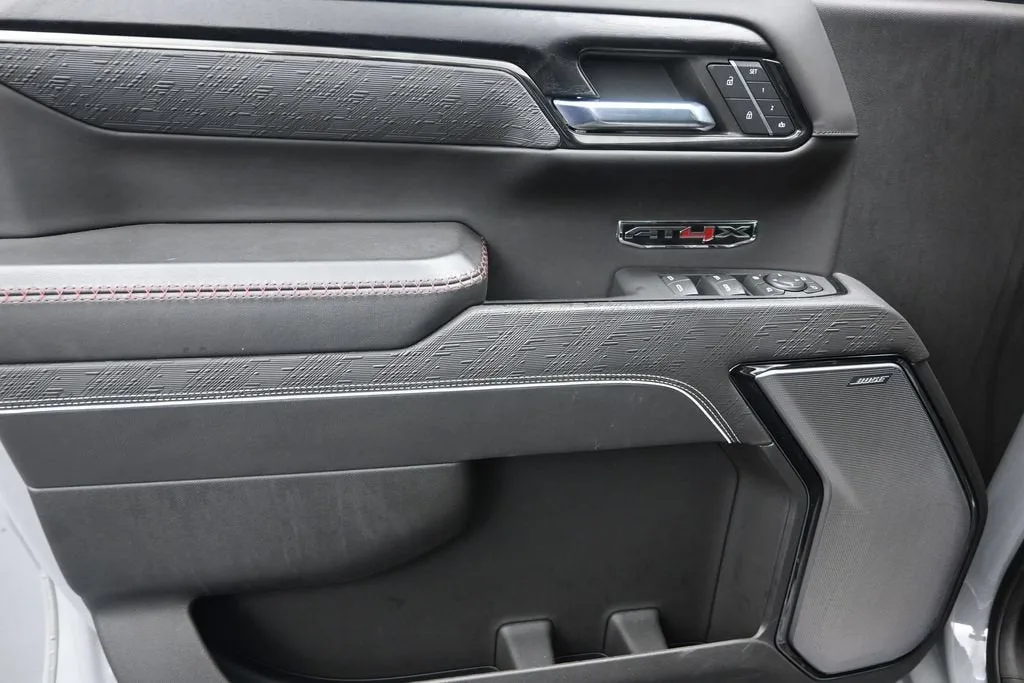 2024 GMC Sierra 1500 AT4X photo 11