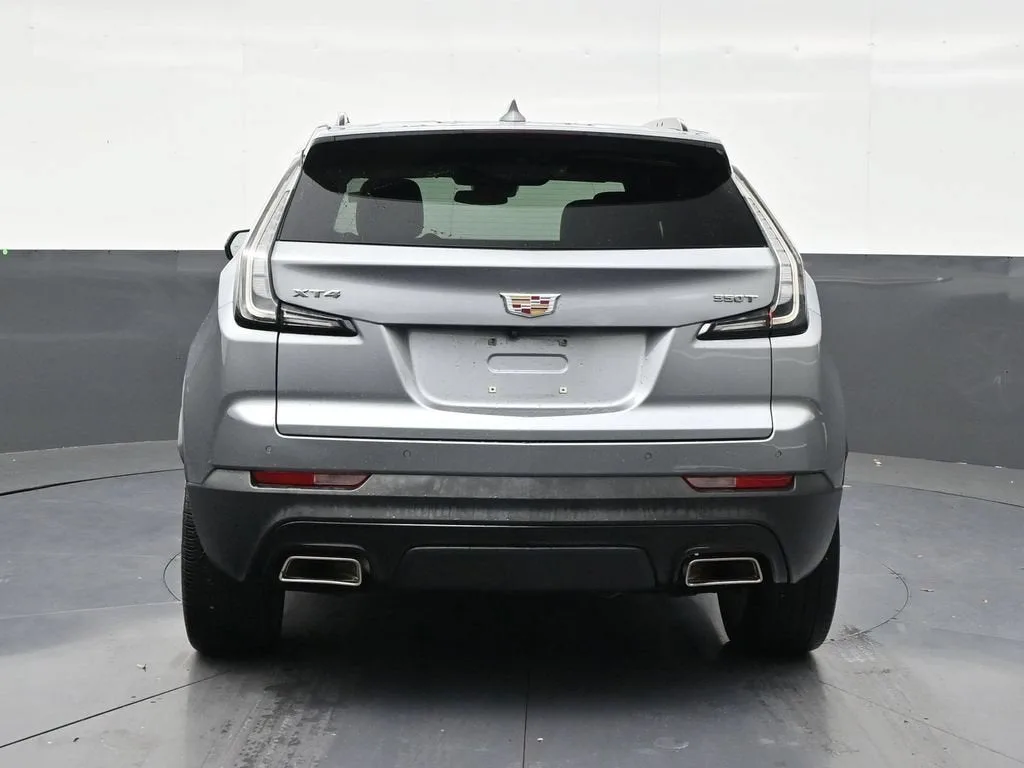 2023 Cadillac XT4 Sport photo 4
