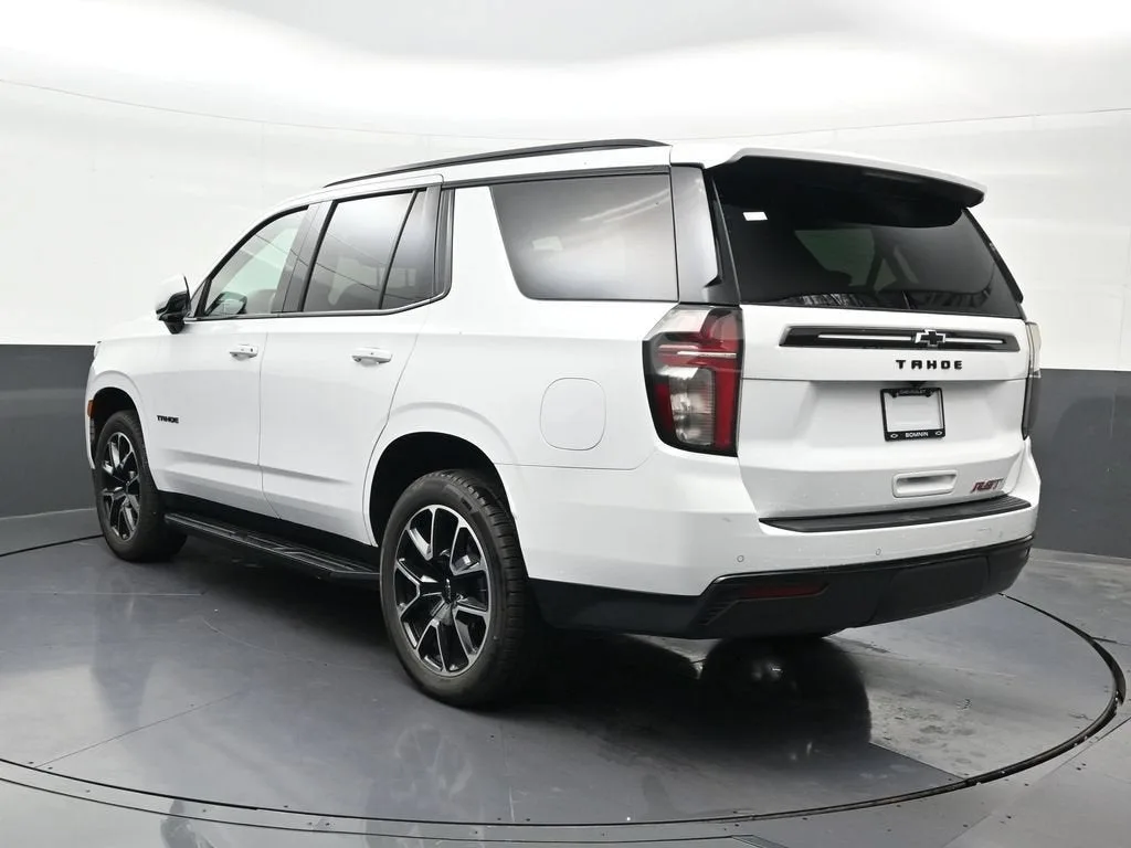 2023 Chevrolet Tahoe RST photo 3