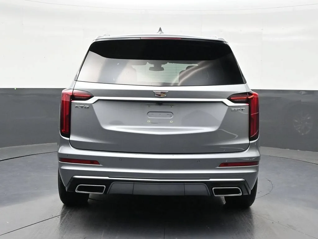 2024 Cadillac XT6 Luxury photo 4