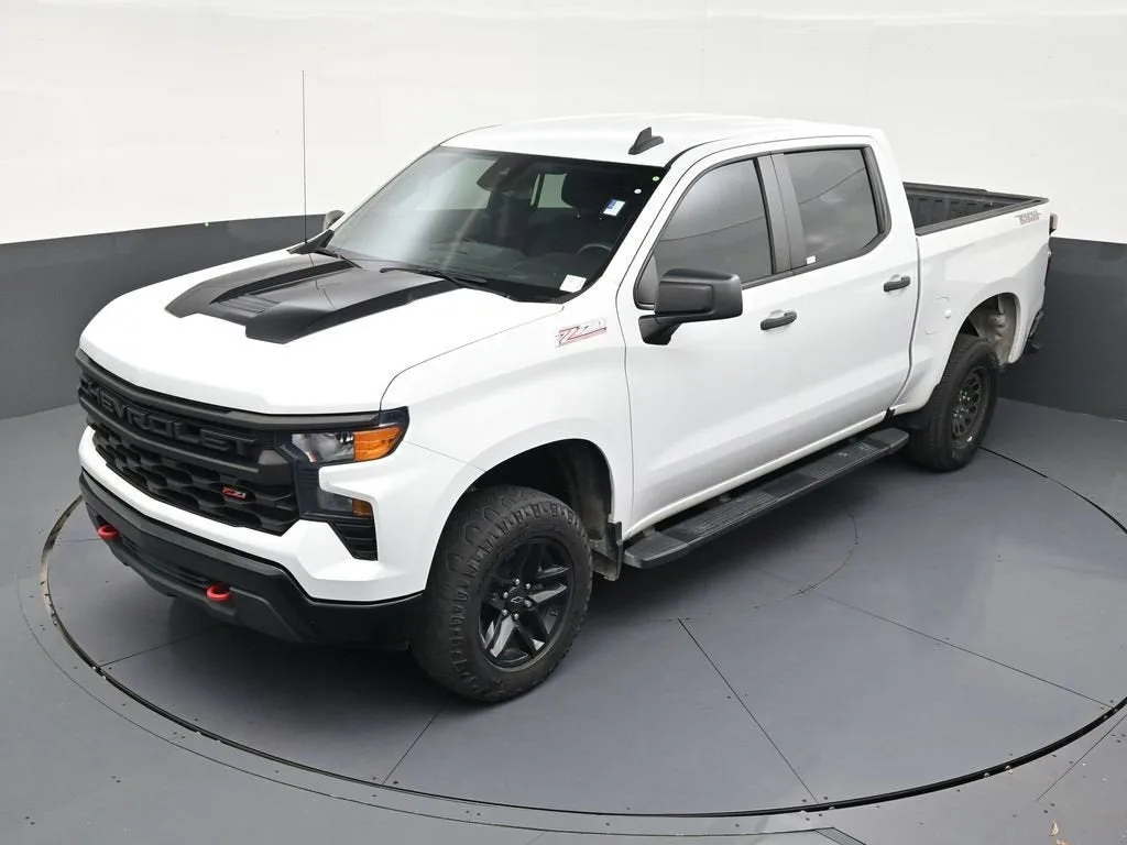 2023 Chevrolet Silverado 1500 Custom Trail Boss photo 11