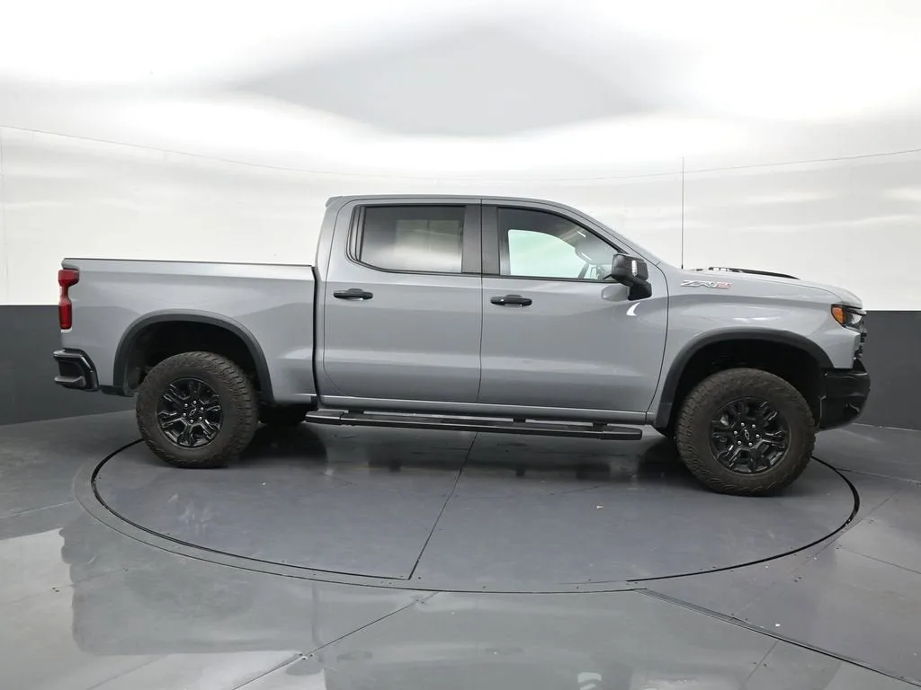 2025 Chevrolet Silverado 1500 ZR2 photo 6