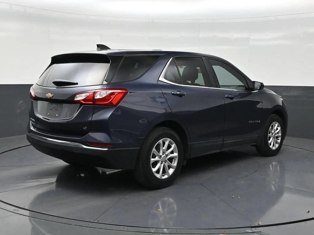 2020 Chevrolet Equinox LS photo 5