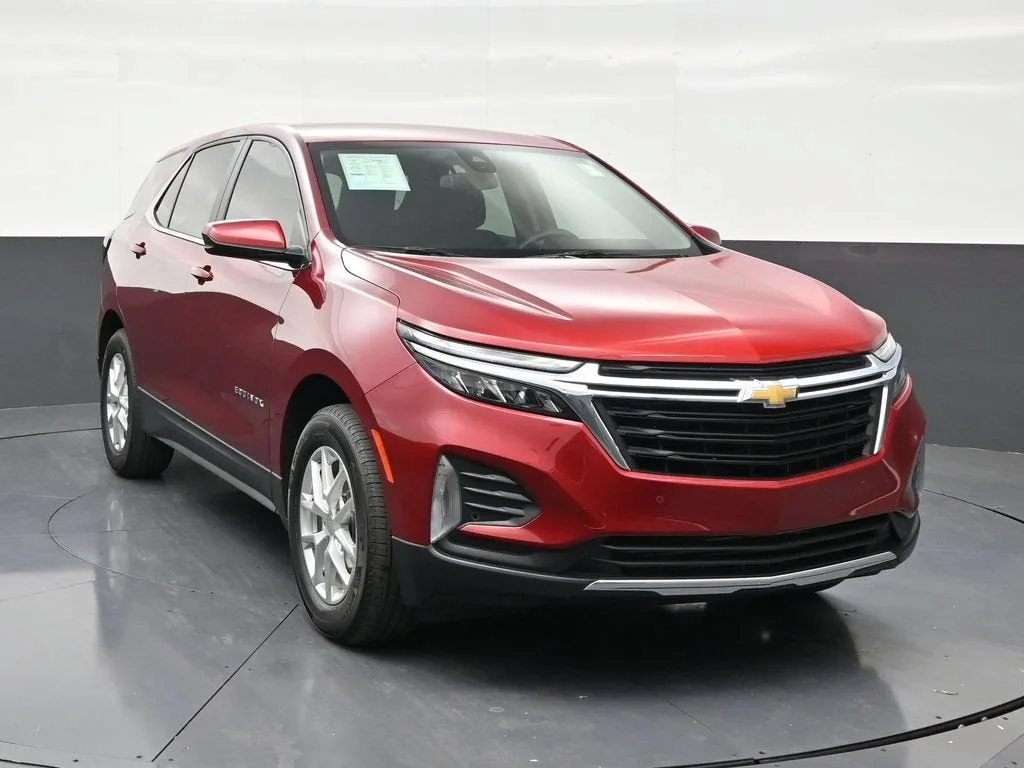 2024 Chevrolet Equinox LT photo 7