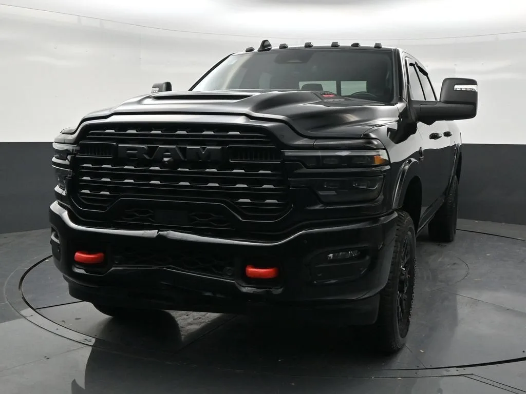 2026 RAM 2500 Limited Crew Cab 4x4 6'4" Box photo 8