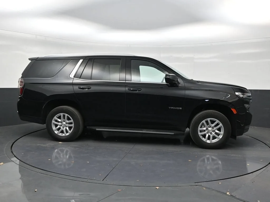 2024 Chevrolet Tahoe LS photo 6