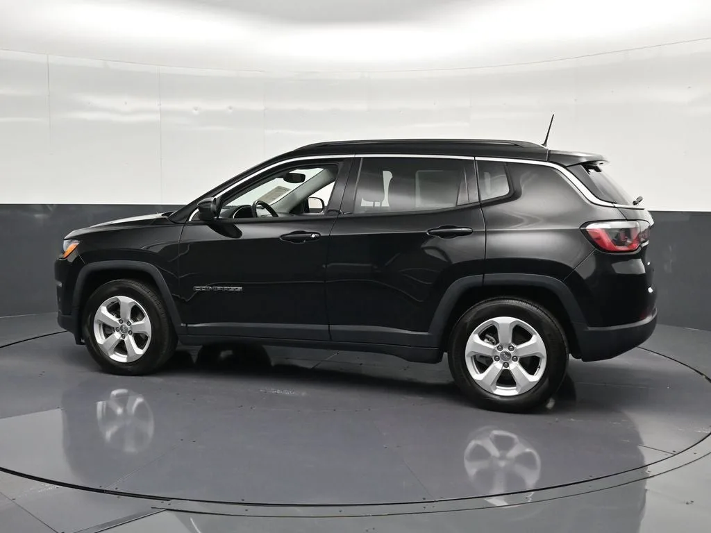 2019 Jeep Compass Latitude photo 8