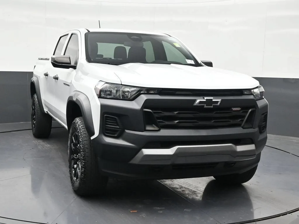 2023 Chevrolet Colorado Trail Boss photo 8