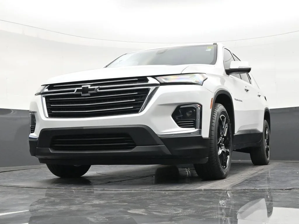 2022 Chevrolet Traverse LT Cloth photo 27