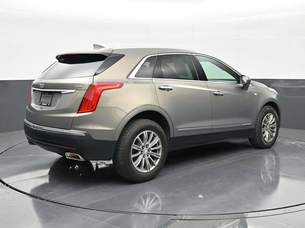 2019 Cadillac XT5 Luxury FWD photo 5
