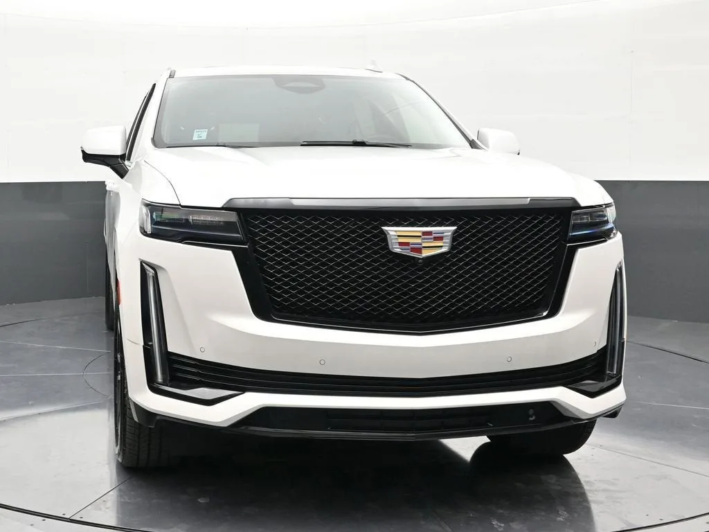 2024 Cadillac Escalade ESV Sport Platinum photo 8
