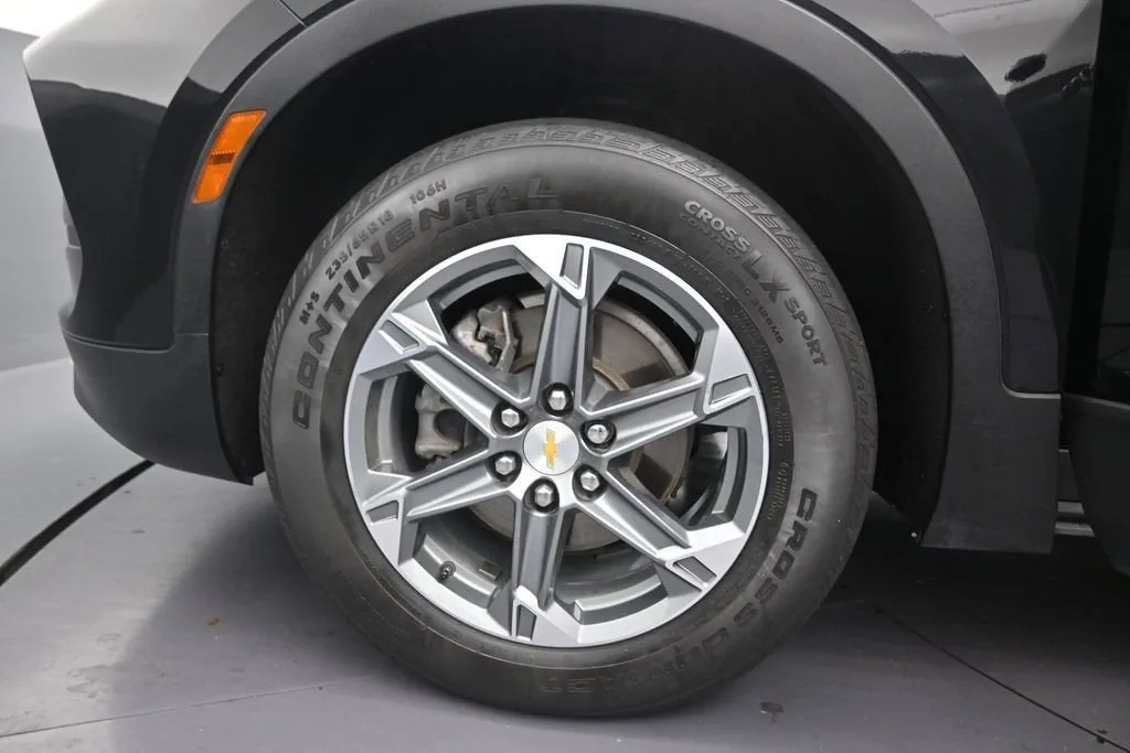 2023 Chevrolet Blazer 2LT photo 12